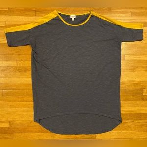 Lularoe shirt